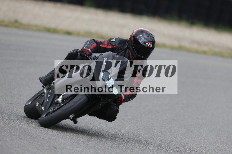 /09 19.04.2026  Caremotion get faster ADR/Gruppe gruen/82